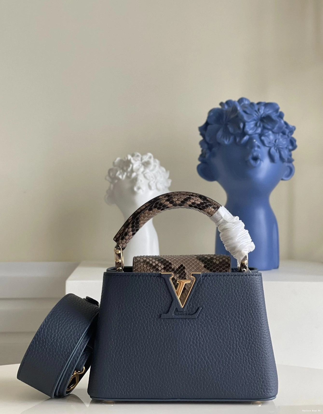 Cheap LOUIS VUITTON CAPUCINES MINI 0820
